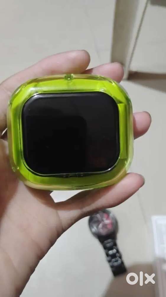 Buds company is Air max screen buds with free watch and free charger