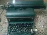 டைப்ரைட்டிங் மிஷின்