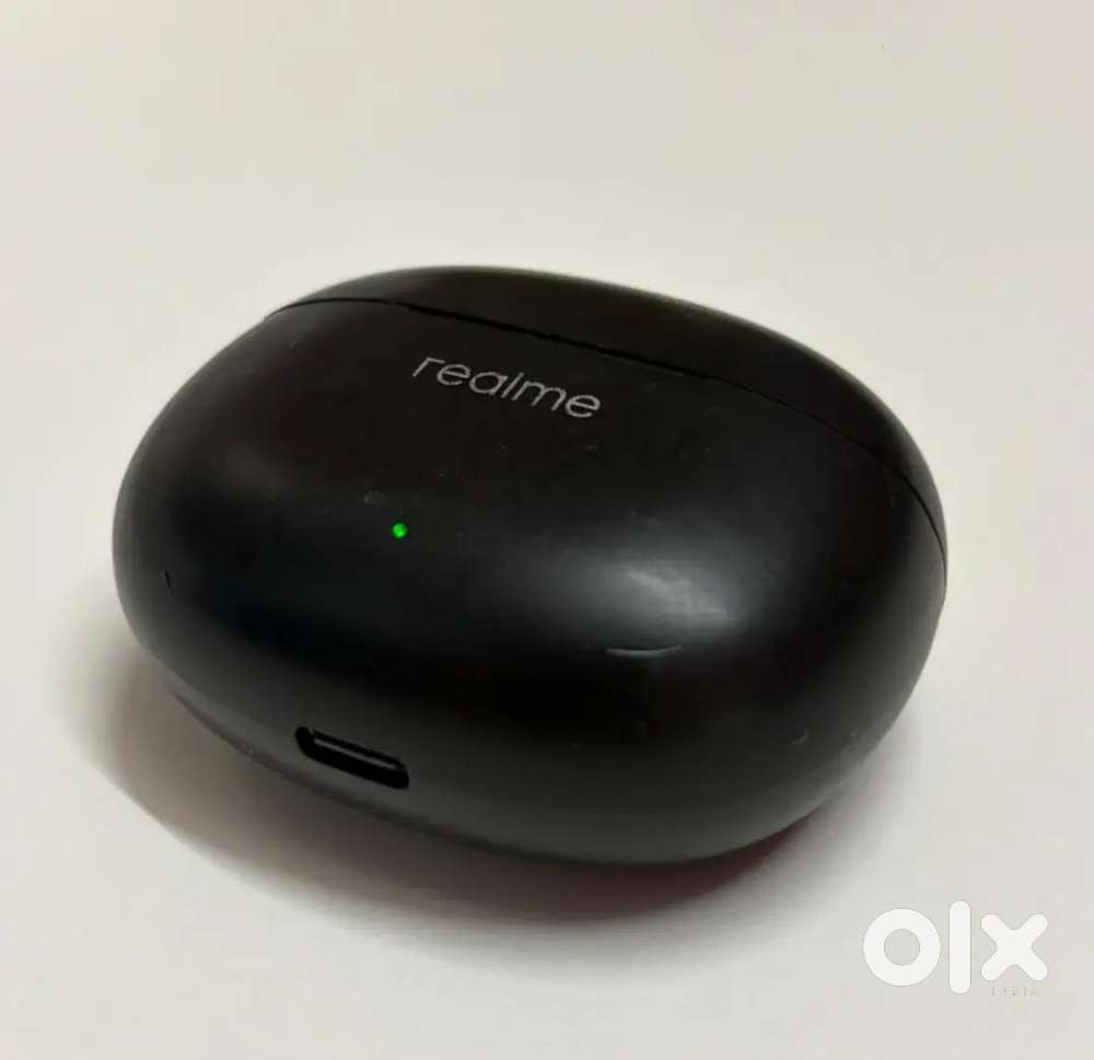 Realme T110 wireless airbuds