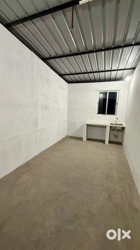 Oneroom without attached bathroom