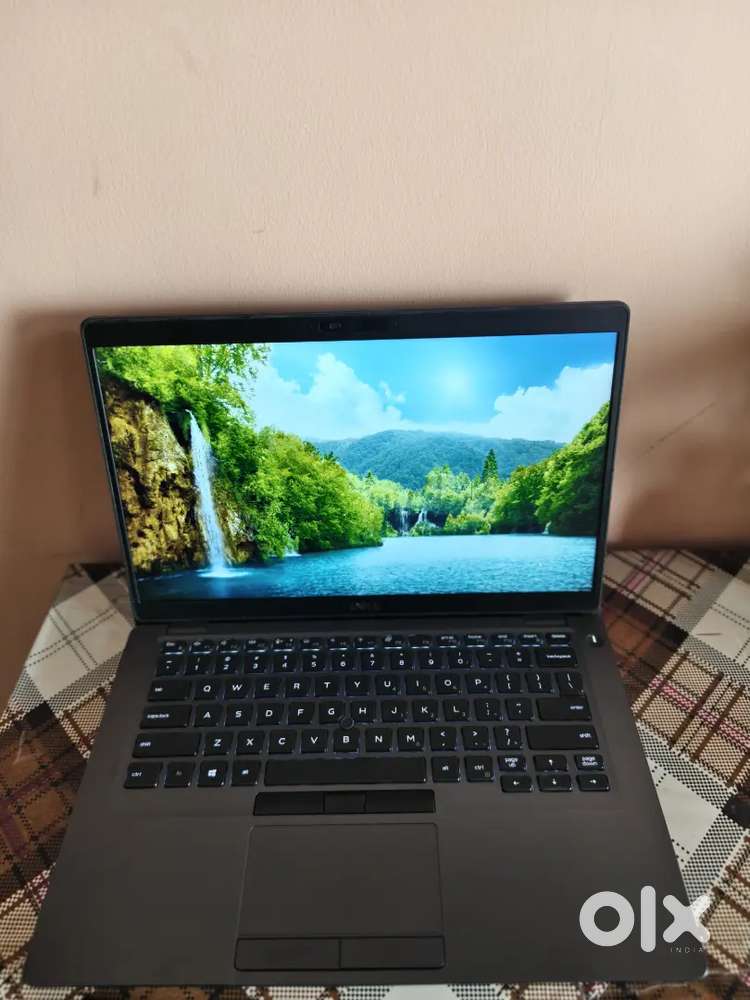 Dell latitude 5400 i7-8thGen 16GB RAM 256gb SSD nvme