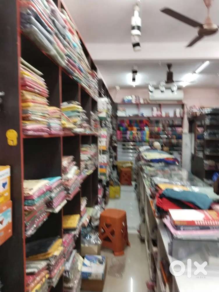 ലേഡീസ് ആൻഡ് കിഡ്സ് വെയർ റെഡിമെയ്ഡ് ഐറ്റംസ് ഓൾ സ്റ്റോക്ക് സെയിൽ