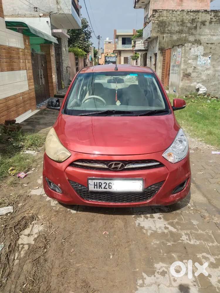 Hyundai i10 2012 petrol & CNG & Hybrids 84883 Km Driven