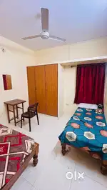 Flatmate/room for girls