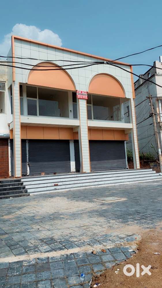 G+1 Showroom for sale in kharar kurali highway