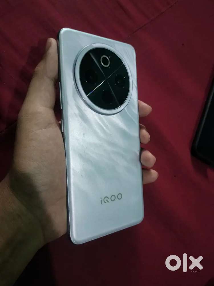 Vivo IQOO Z10 New condition