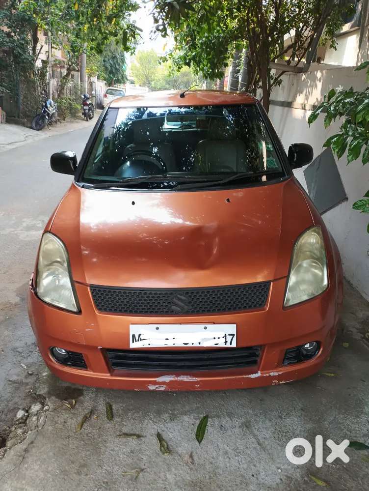 Maruti Suzuki Swift 2005 Petrol 68765 Km Driven