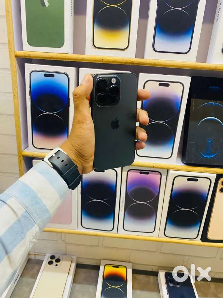 iPhone refurbished available