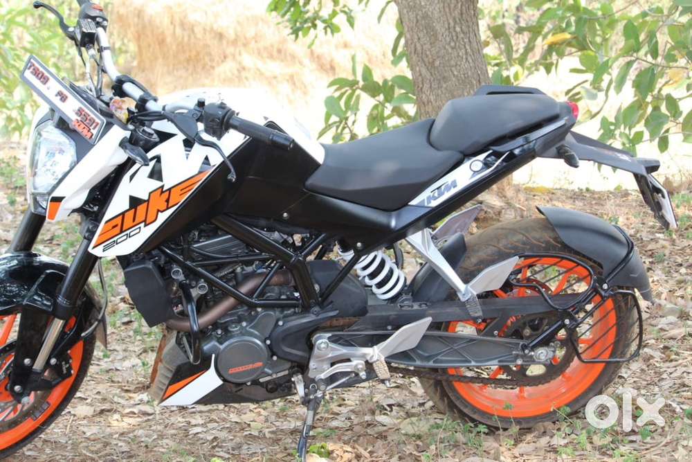 Bs4 duke 200 2 kyes available