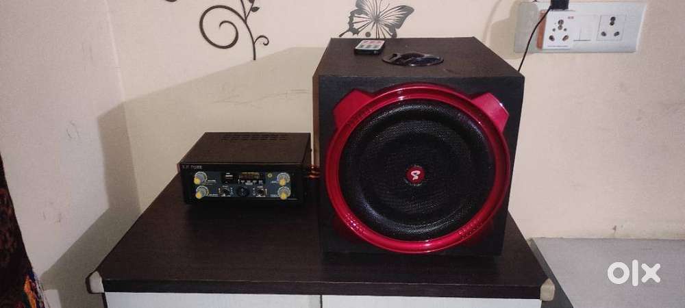 Brand new Amplifier with Karoke and Speaker