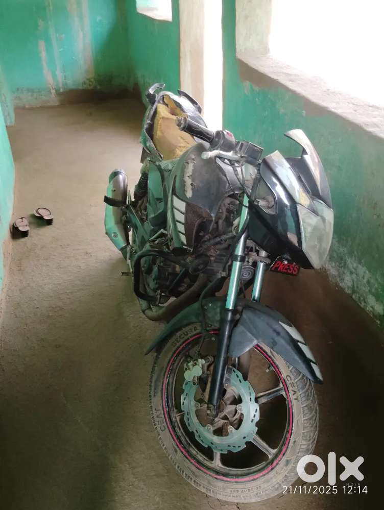 Bike is dad all parts sell and bike sell jisko Lena hoga vahi msg kna