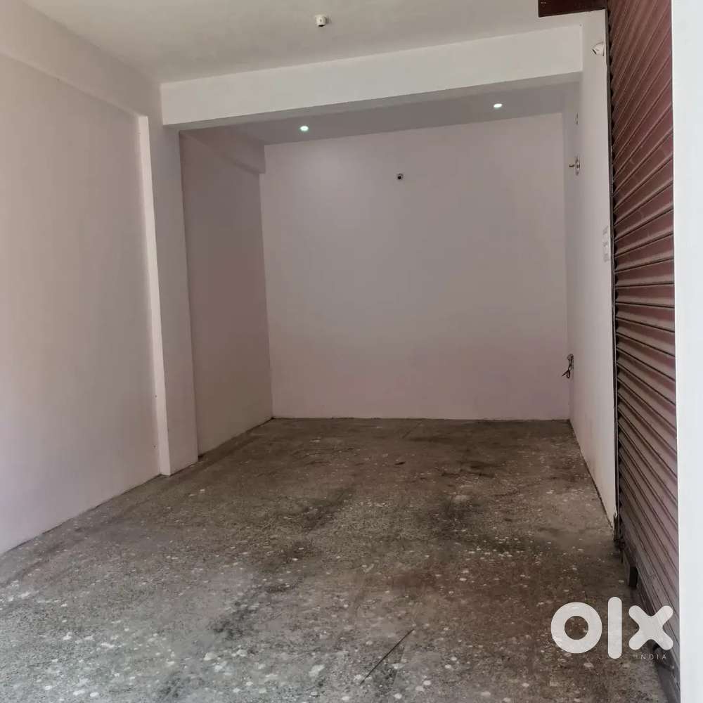 Shop for rent (kumbarpet main road