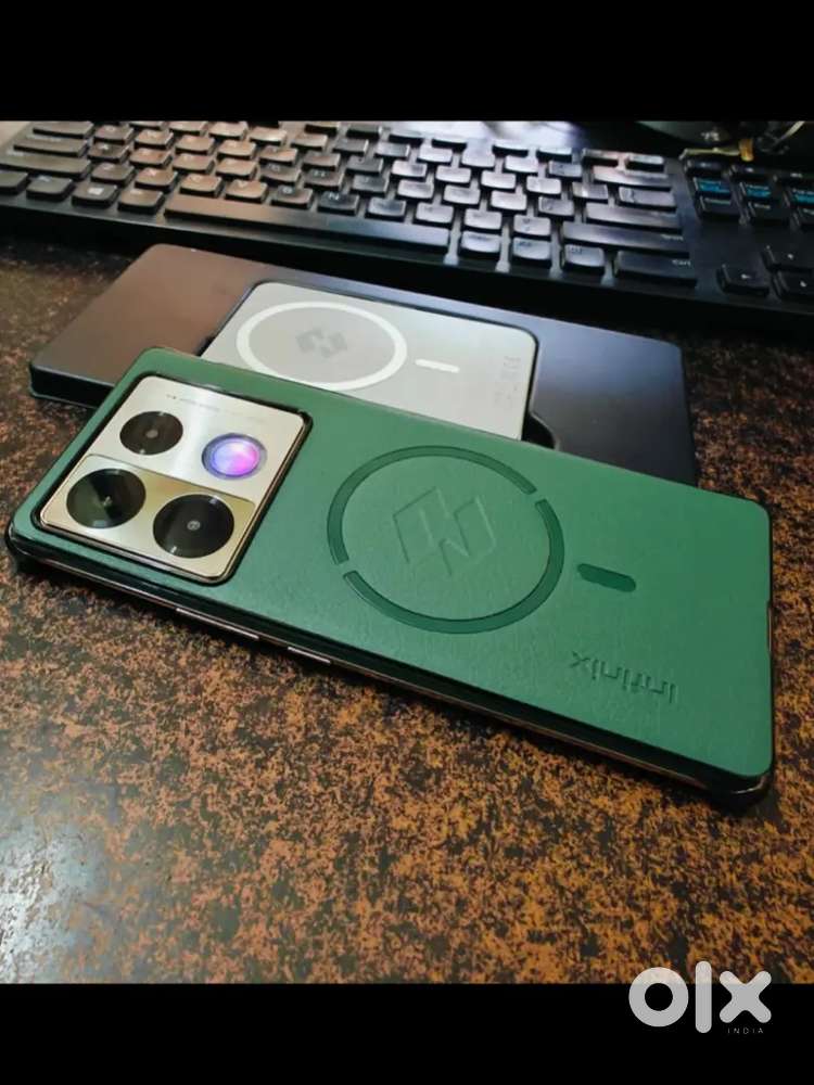 Selling my infinix note 40 Pro exchange available