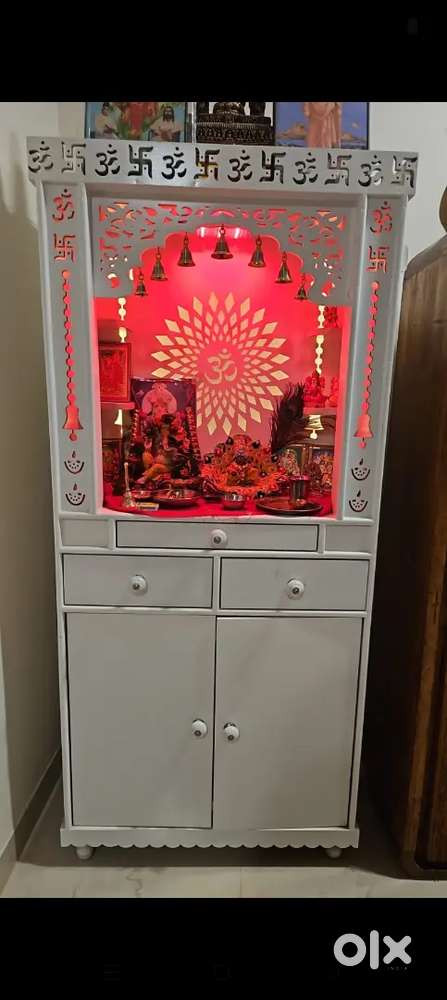 Beautiful Wooden Pooja Mandir with Storage – Excellent Condition