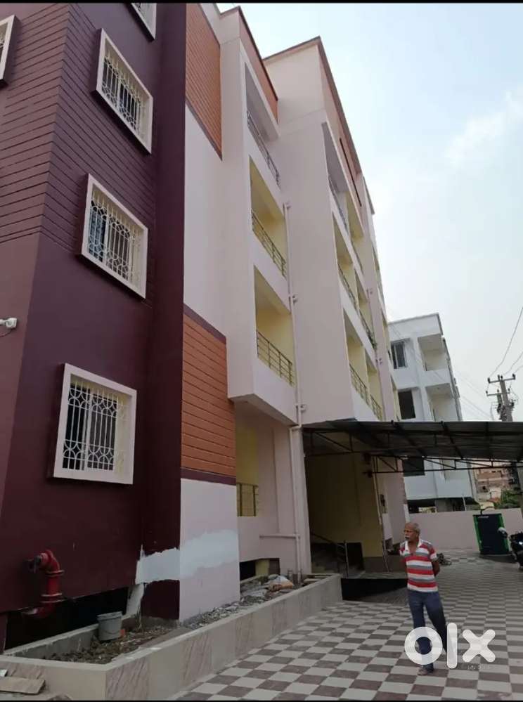 Big Brand new luxurious 3bhk flat Gola Road St.Keran s