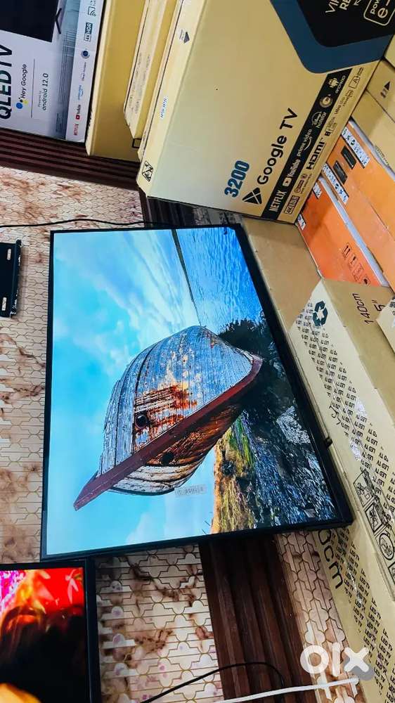 Diwali Offer 32 Smart LED TV  Android  4K Supported + Free Gift