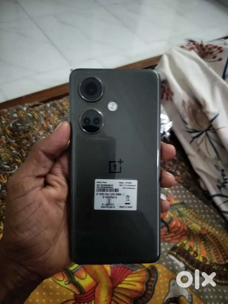 I want sell oneplus nord ce 3 5g 11  month old