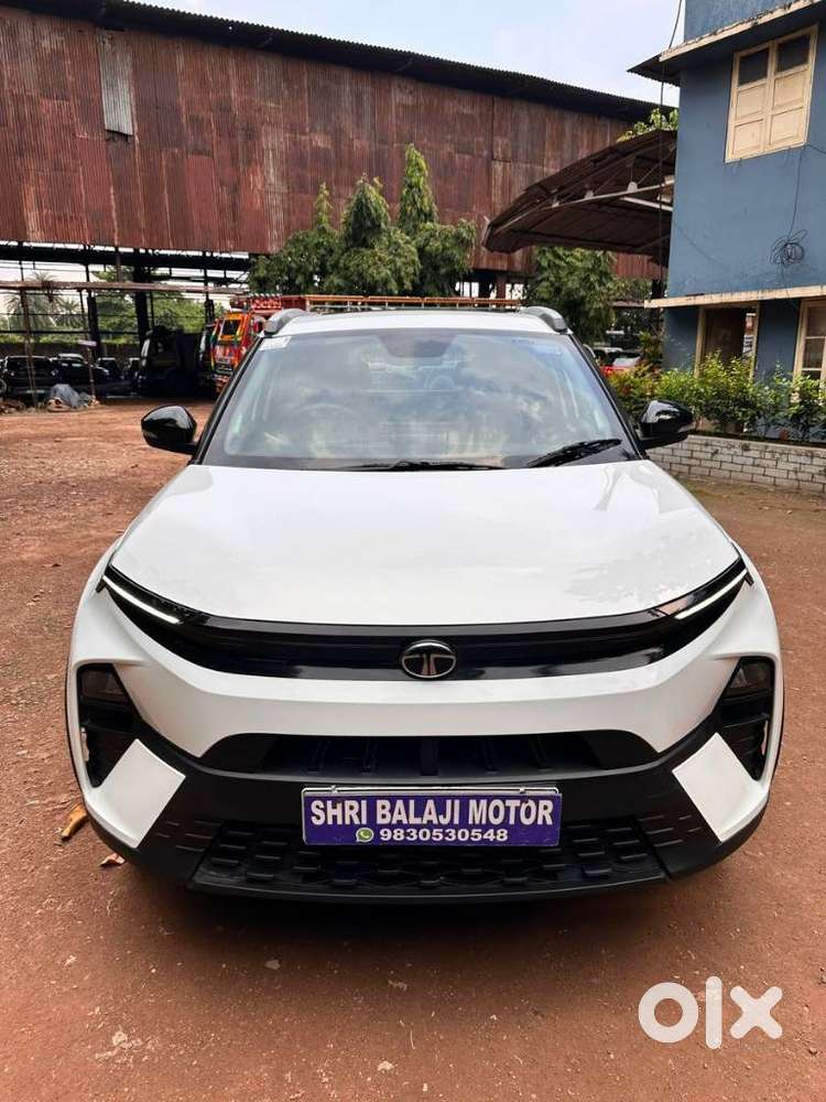 Tata Nexon Pure (S) 1.2 Petrol 6AMT, 2025, Petrol