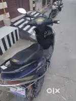AMO ELECTRIC SCOOTY FOR SALE ONLY 1200 RUNING KM