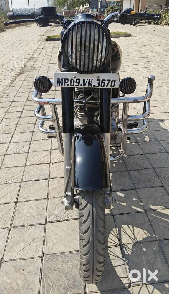 Bullet Classic 350 CC 2018 July, KM Run Only 14000 (Company Record)