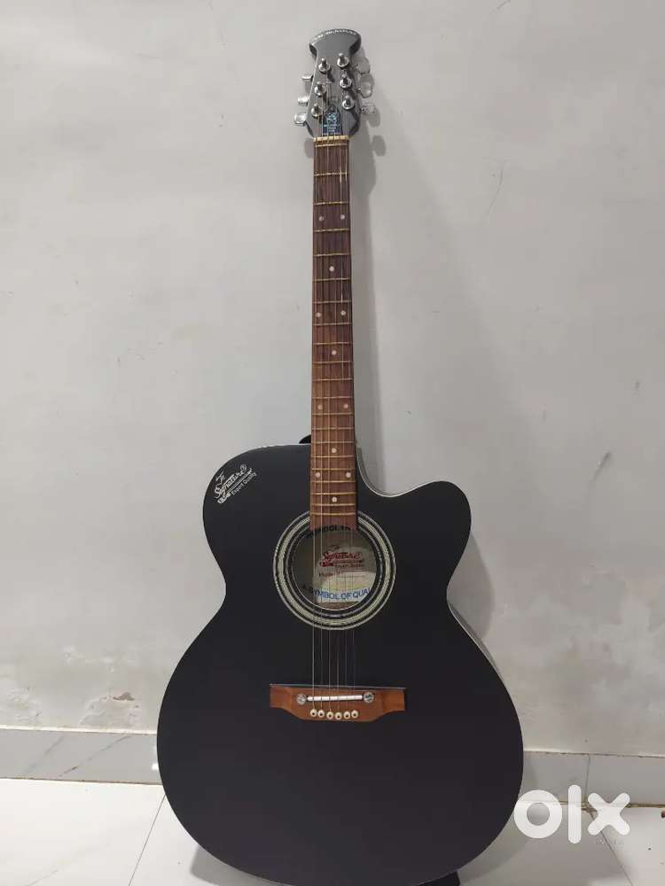 Black matt guitar