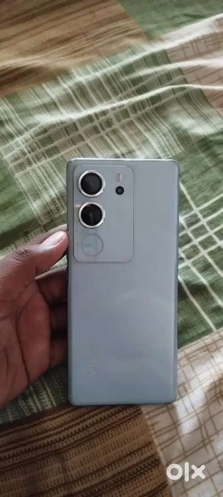 Vivo v29 blue colour