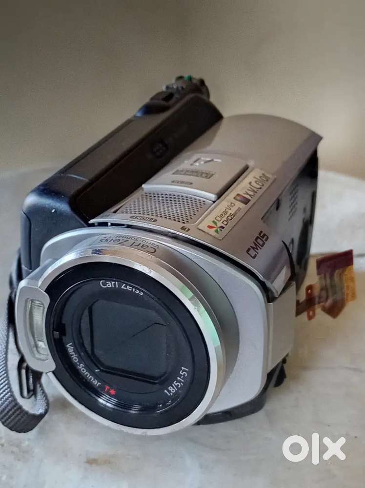 Sony HDR-SR5 Digital HD Video Camera Recorder Display Broken