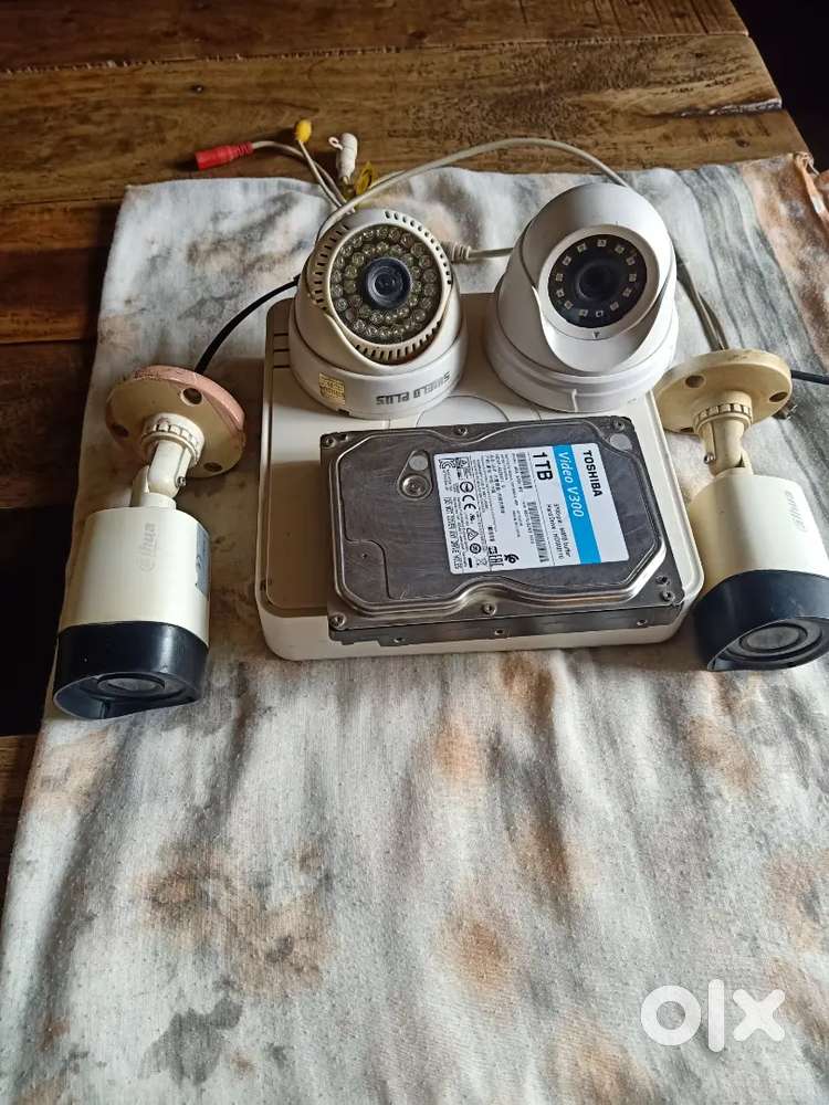 4 Channel HKVision DVR+4 Camera