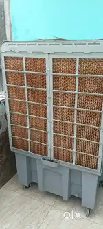 Colour 100Lt 1 year motter ki garnti new condition