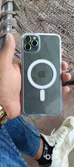 Iphone 11 pro max in very good condition never opened