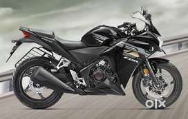 CBR 250 _2016 END MODEL_ 3 OWNER