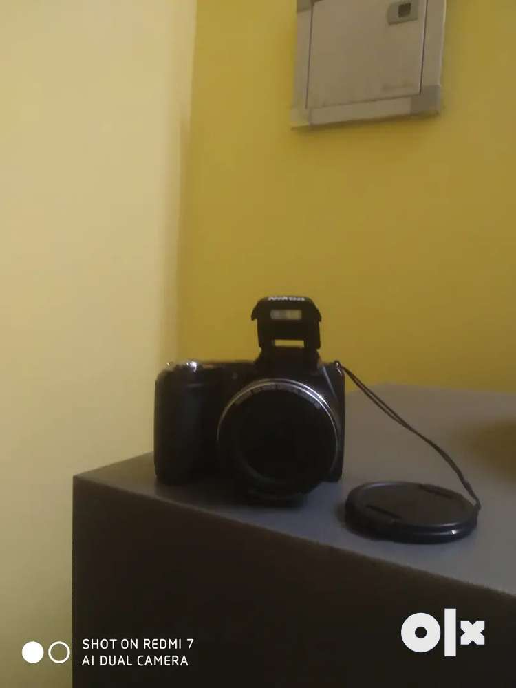 Nikon coolpix L110 camera
