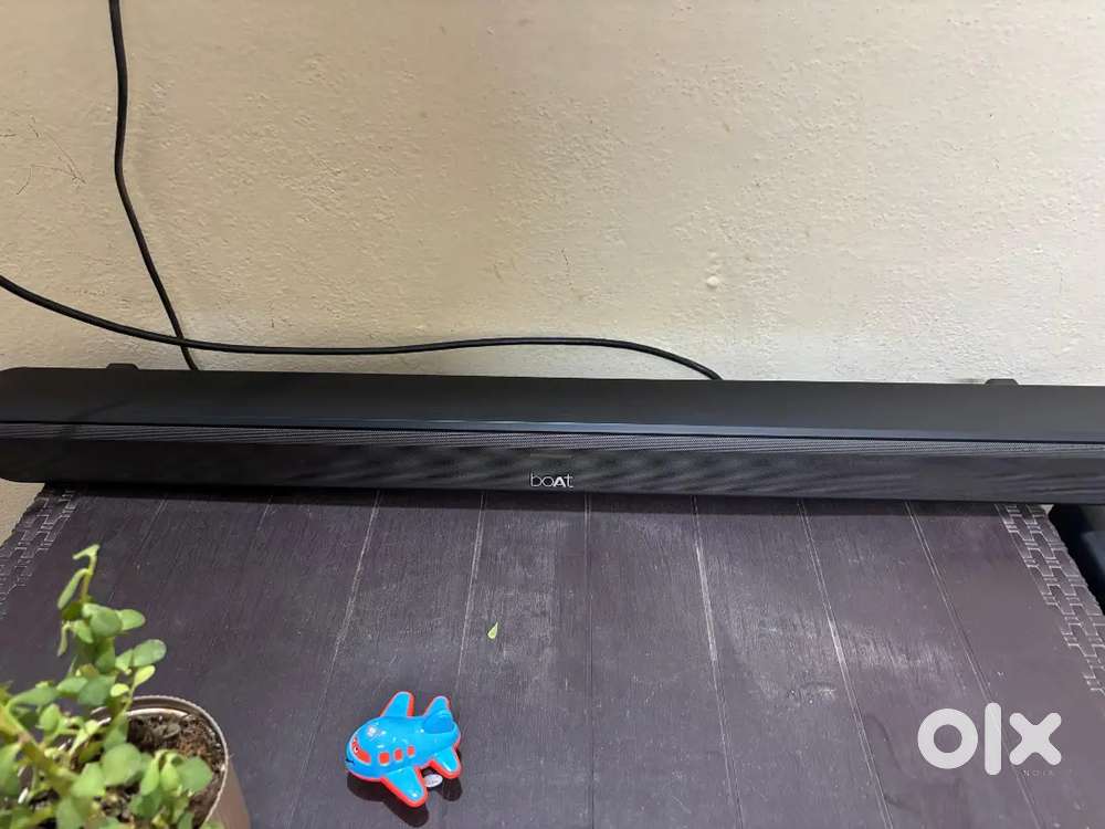 Boat blutooth sound bar. Dolby digital sound.