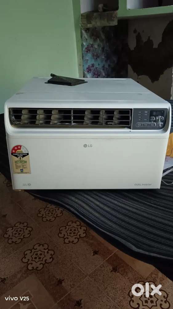 A1 condition window AC Dual inverter 1.5 tan brand new  LG AC