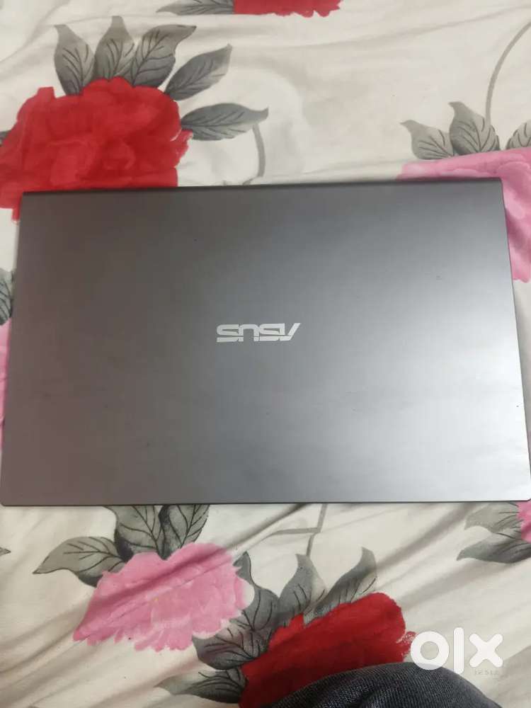 URGENT SALE!! ONLY 2 YEARS OLD LAPTOP