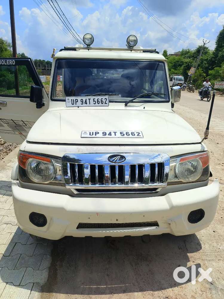 Bolero hai model 18 new 4 tayar hai