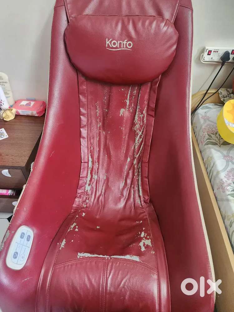 konfo massage chair + foot massager