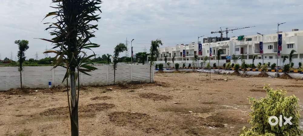 PREMIUM PLOT IN OMR ( SIPCOT )