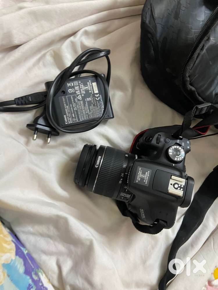 Canon EOS 1500D DSLR Camera with 18-55mm Lens + Charger + Bag