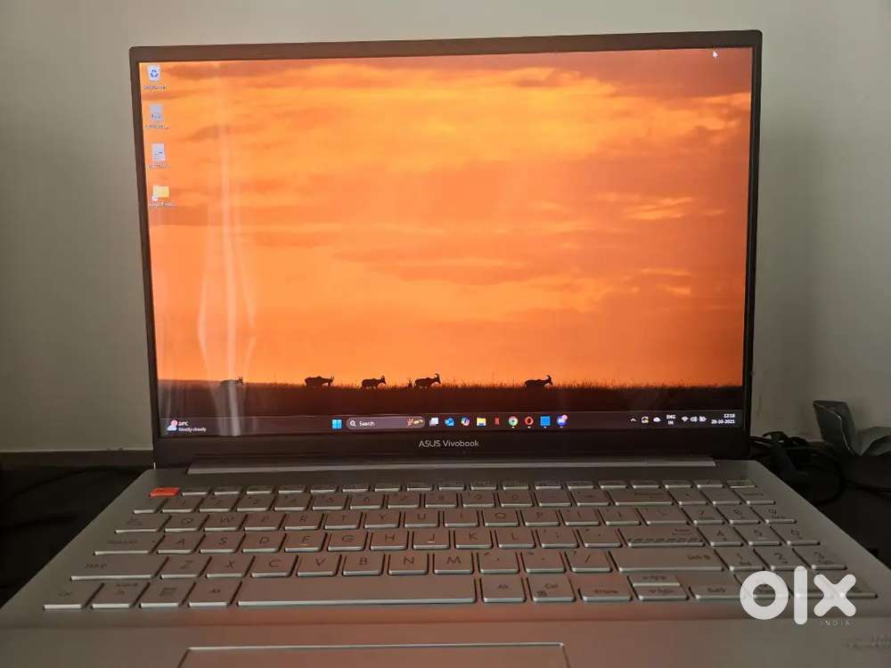 ASUS Creator VivobookPro16 i9 13900H 40GB RAM 1TBSSD RTX4050 3.2k OLED