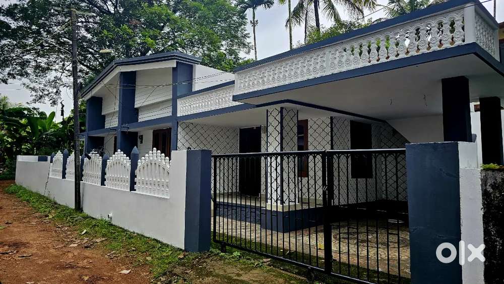Small House near Rajagiri Hospital for sale
