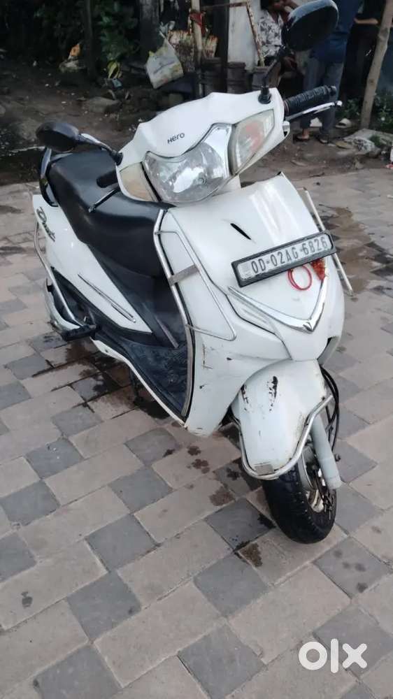 Perfect condition scooty.single hand drive .