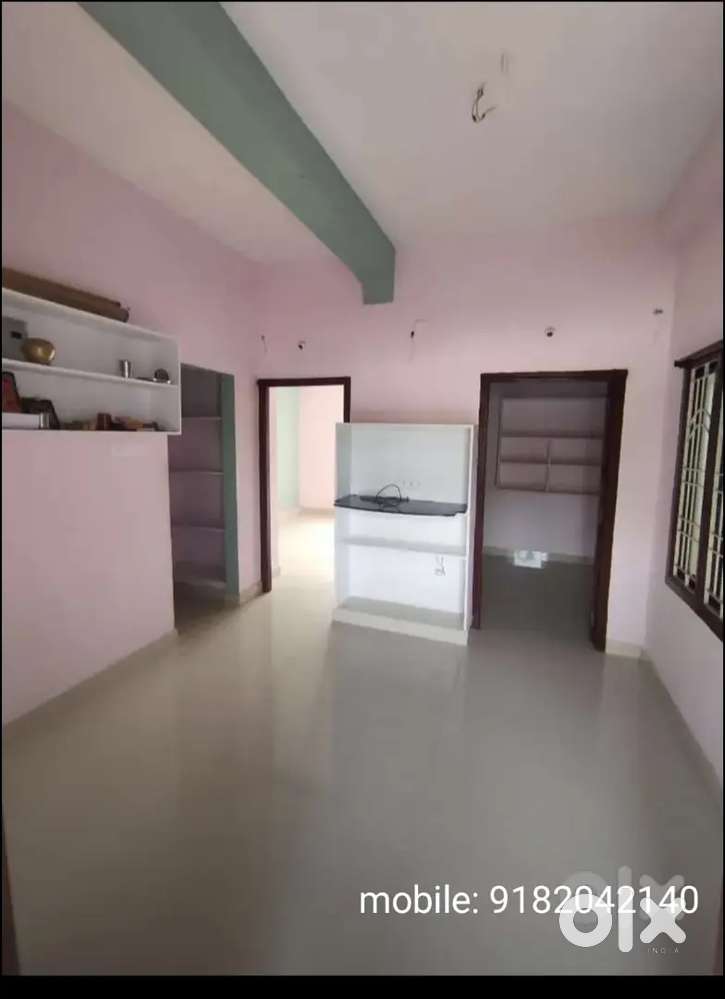 A Floor for rent
