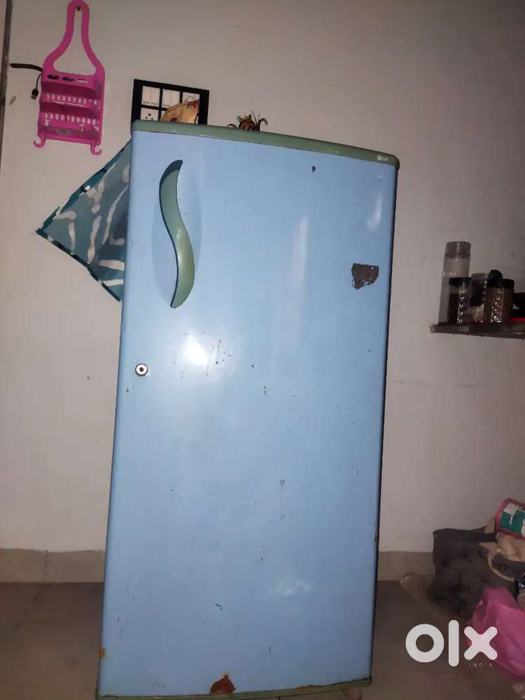 Refrigerator for sale