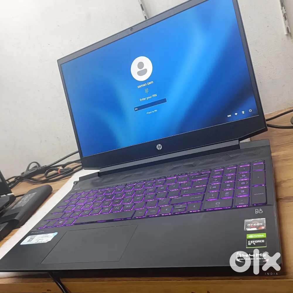 HP Pavilion
AMD Ryzen5 4600H
4GBGTX 1650
8GB Ram 256GB SSD1TB HDD