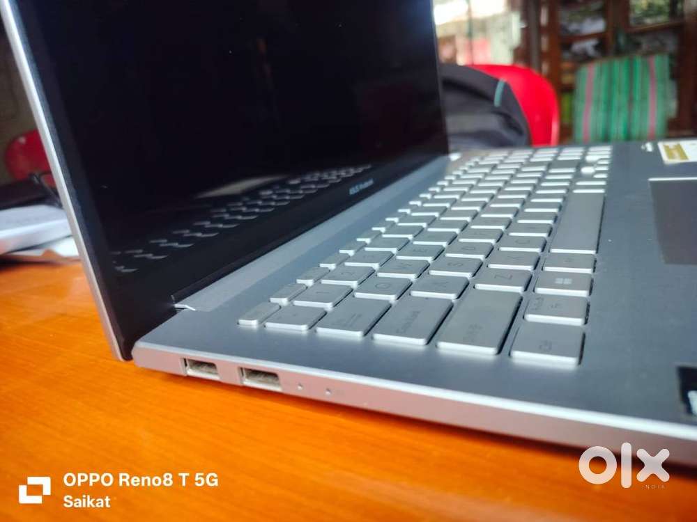 Asus Vivobook Pro 15 (Ryzen 5 5600H / RTX 3050 / 16GB / 512GB SSD)