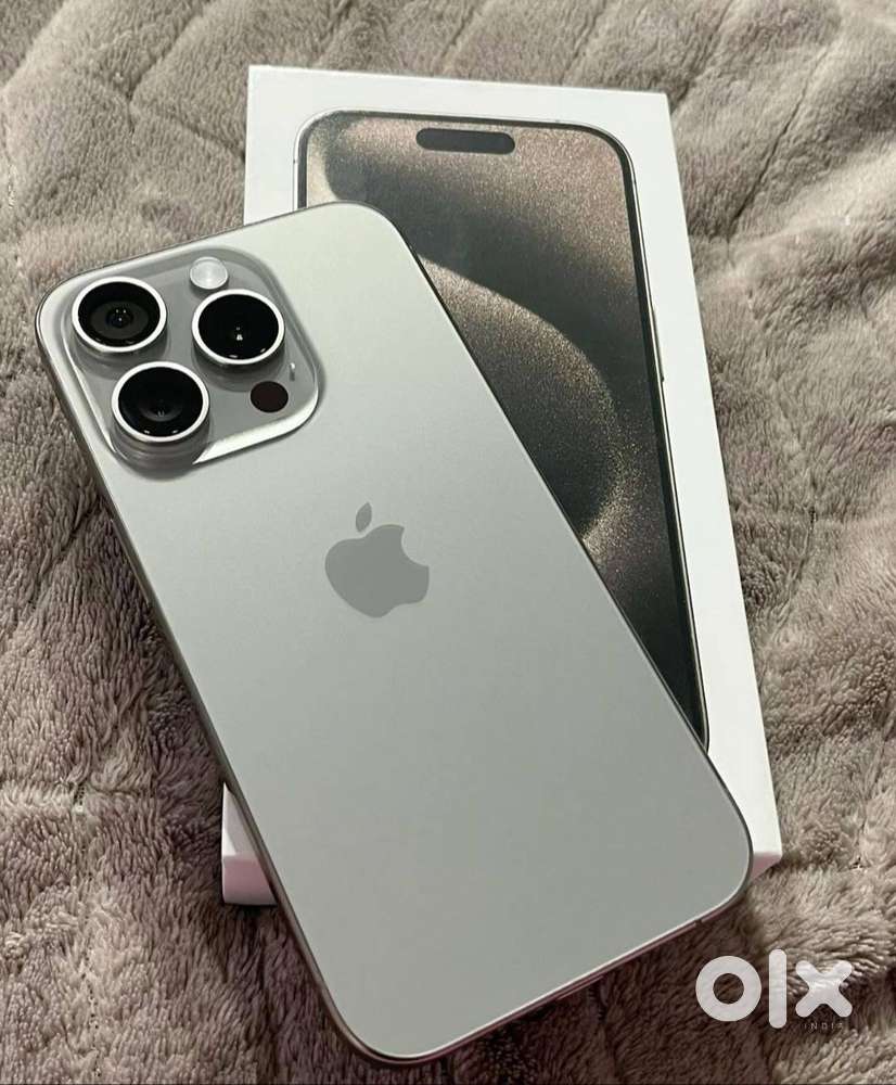 New summer dhamaka offer I phone 15 pro refurbished available in 256gb