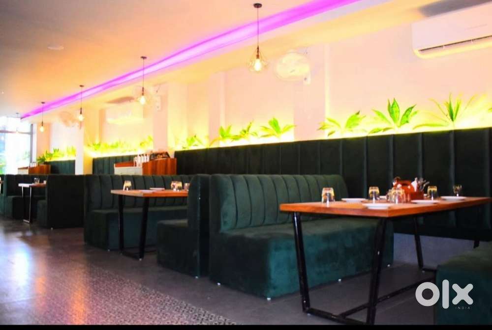 Fully Equipped Modern Restaurant for lease includes- Parking