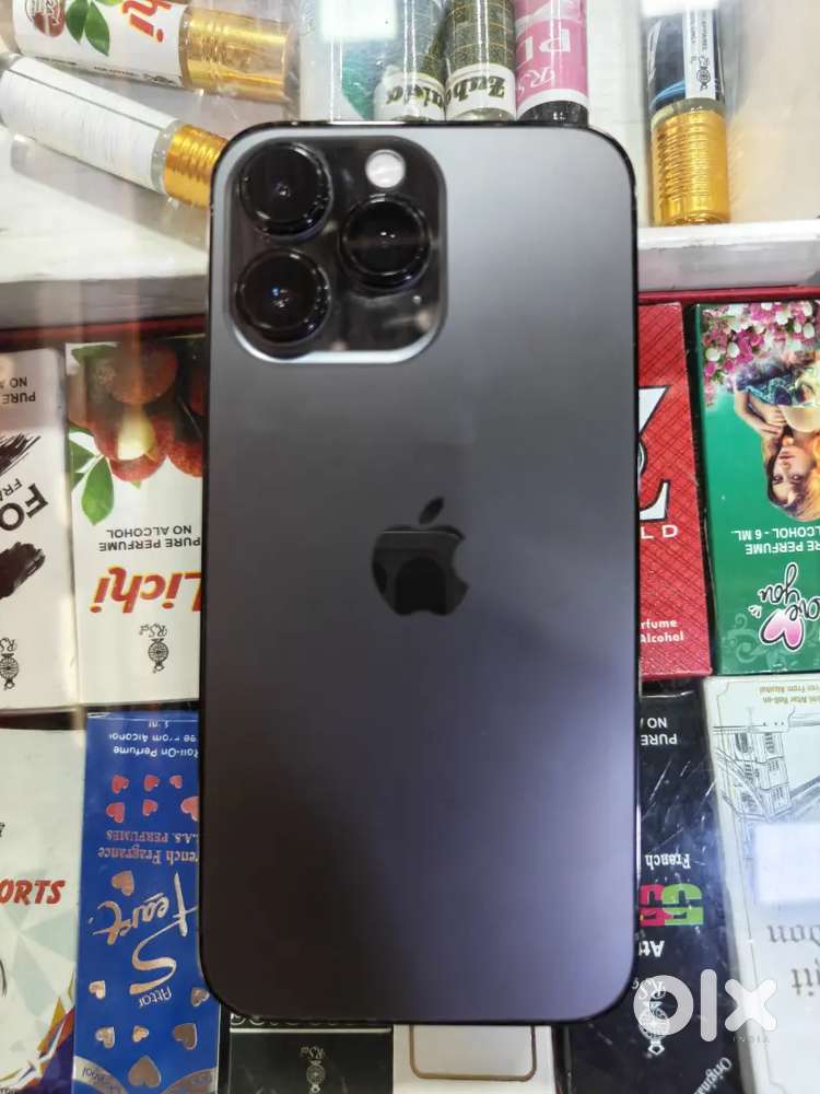 iPhone 14 pro max 512 gb and battery is 73