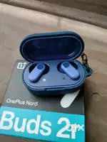 OnePlus Earbuds with Case